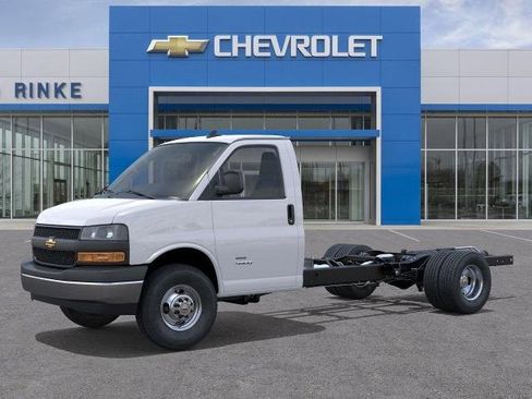 New 2025 Chevrolet Express 3500 w/ Power Convenience Package RWD image 2