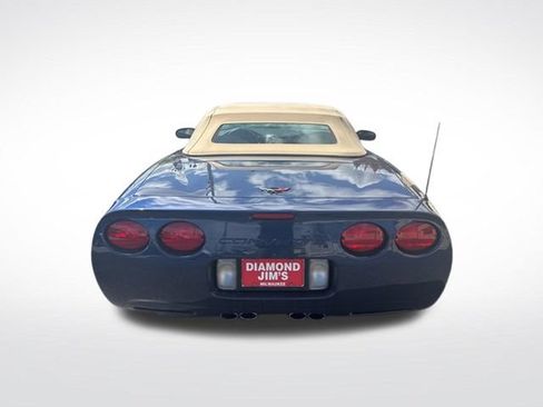 Used 2001 Chevrolet Corvette Convertible w/ Preferred Equipment Group2 RWD image 33