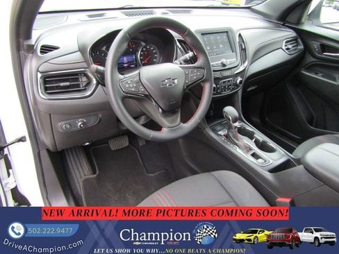 Used 2023 Chevrolet Equinox RS AWD/4WD image 11
