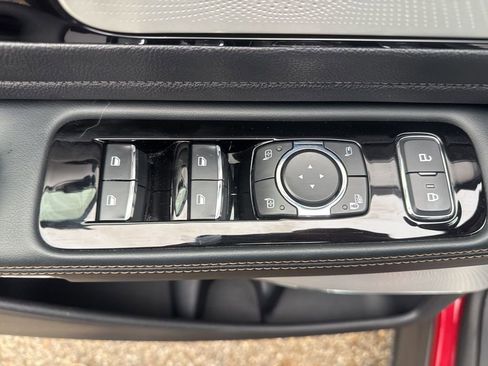 Used 2025 Lincoln Aviator Reserve w/ Equipment Group 201A image 9