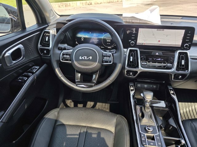 Used 2023 Kia Sorento SX FWD image 6