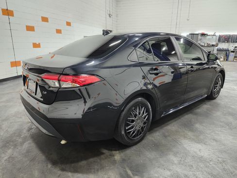 Used 2022 Toyota Corolla LE image 15