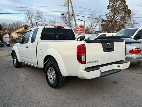 Used 2018 Nissan Frontier S image 16