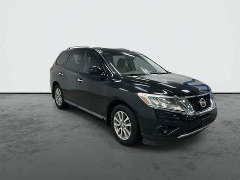 Used 2015 Nissan Pathfinder S FWD image 5