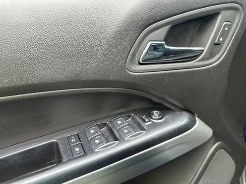 Used 2017 Chevrolet Colorado LT w/ LT Convenience Package AWD/4WD image 9