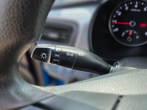 Used 2023 Kia Rio S w/ Technology Package image 33