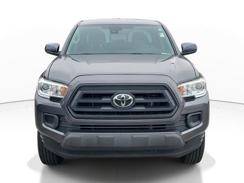 Used 2021 Toyota Tacoma SR w/ SR Convenience Package image 2