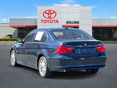 Used 2010 BMW 328i Sedan RWD image 4