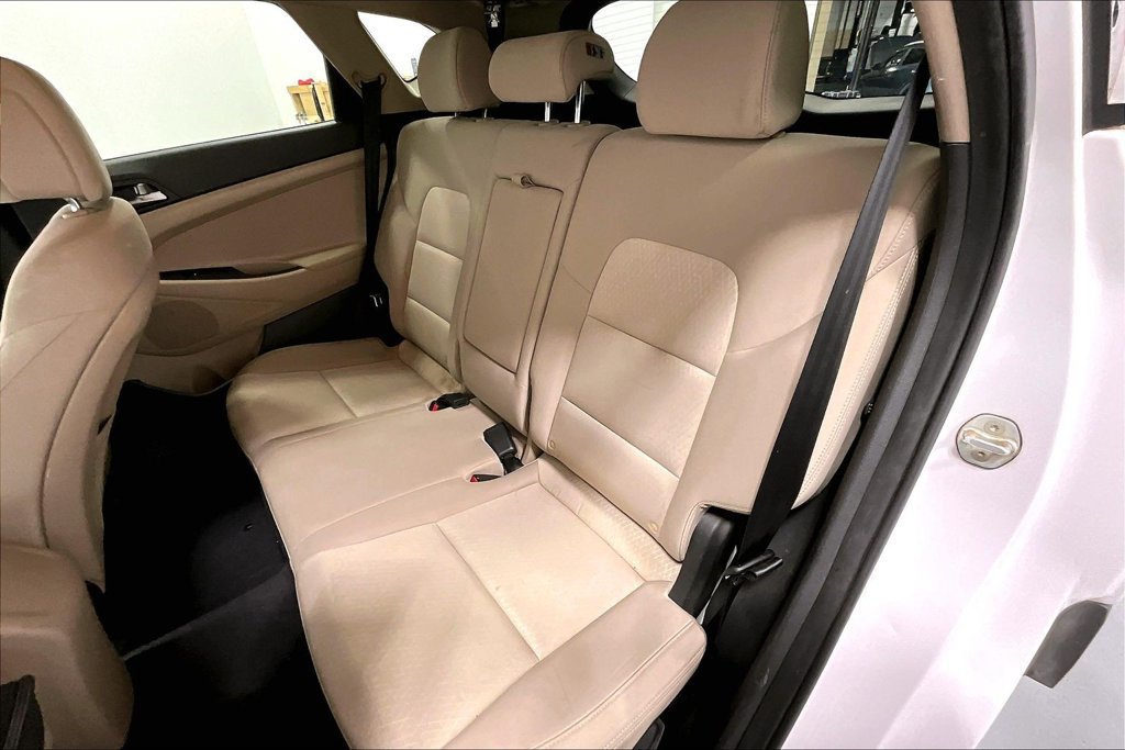 Used 2017 Hyundai Tucson SE w/ SE Popular Package 02 FWD image 30