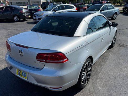 Used 2014 Volkswagen Eos FWD image 29