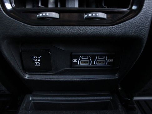 Used 2024 Jeep Grand Cherokee L Limited w/ Luxury Tech Group II image 22