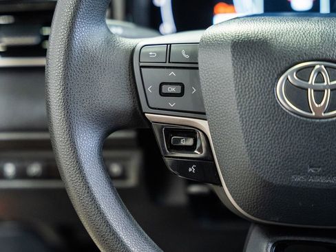 Used 2025 Toyota Camry LE image 25