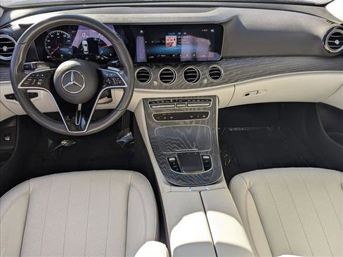 Used 2022 Mercedes-Benz E 350 Sedan image 19