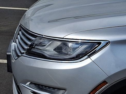 Used 2016 Lincoln MKC Select w/ Select Plus Package AWD/4WD image 29