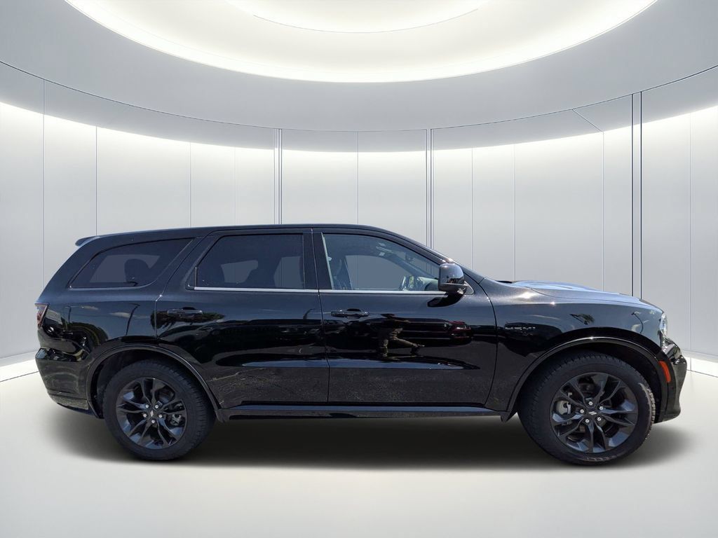 Used 2023 Dodge Durango R/T RWD image 2