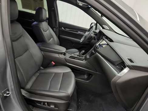Used 2023 Cadillac XT5 Premium Luxury AWD/4WD image 29