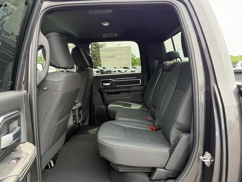 New 2026 RAM 2500 Big Horn AWD/4WD image 7