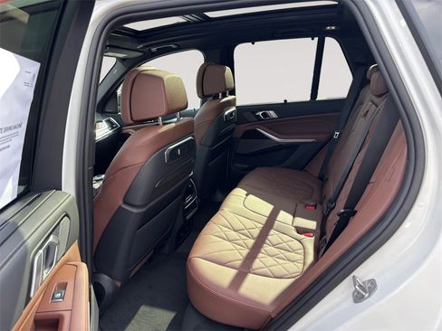 New 2026 BMW X5 xDrive50e image 13