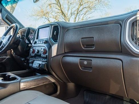 Used 2022 Chevrolet Silverado 2500 LTZ w/ LTZ Texas Edition image 47