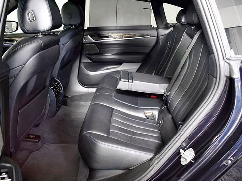 Used 2018 BMW 640i Gran Turismo xDrive w/ M Sport Package image 62