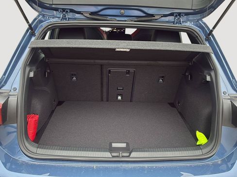 New 2026 Volkswagen Golf SE FWD image 21