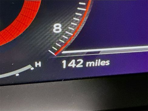 Certified 2025 Nissan Z Sport w/ Floor Mat Package image 5