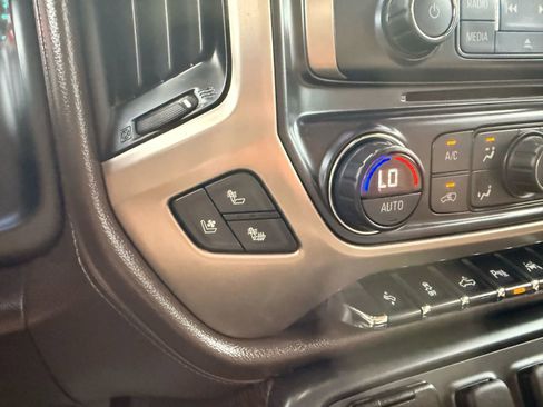 Used 2018 GMC Sierra 1500 Denali RWD image 21