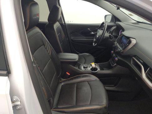 Used 2022 GMC Terrain AT4 w/ Tech Package image 21