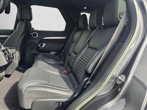 Used 2023 Land Rover Discovery S R-Dynamic image 20