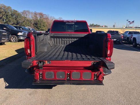 Used 2023 GMC Sierra 3500 Denali w/ Denali Ultimate Package image 9