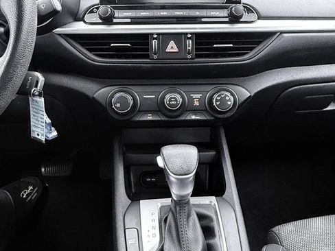 Used 2023 Kia Forte LXS FWD image 38