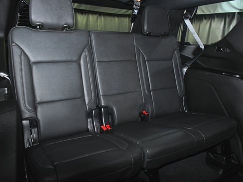 Used 2023 Chevrolet Tahoe Z71 w/ Z71 Off-Road Package image 58