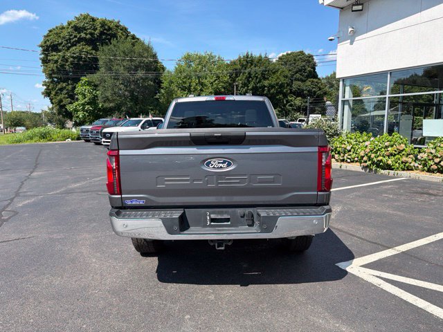Used 2025 Ford F150 XLT w/ Equipment Group 301A Standard AWD/4WD image 4