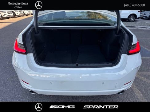 Used 2025 BMW 330i xDrive Sedan AWD/4WD image 6