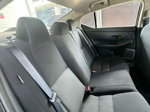 Used 2025 Nissan Sentra SV FWD image 26