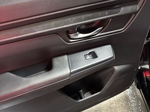 Used 2024 Honda CR-V LX image 21