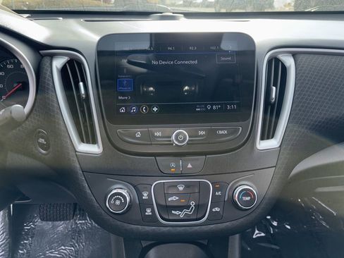 Used 2024 Chevrolet Malibu LS w/ Driver Confidence Package image 13