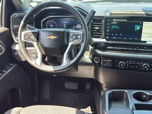 Used 2026 Chevrolet Silverado 1500 LT AWD/4WD image 27