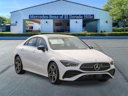 New 2025 Mercedes-Benz CLA 250 4MATIC image 5