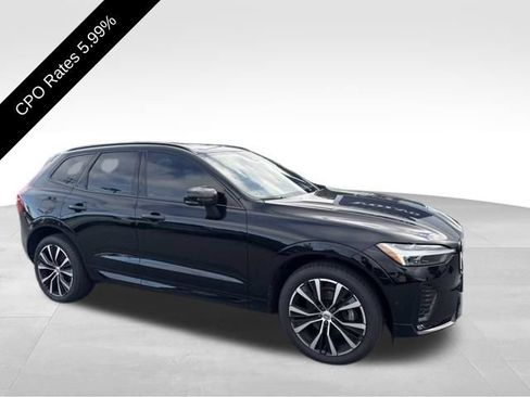 Used 2023 Volvo XC60 B5 Plus w/ Climate Package AWD/4WD image 1