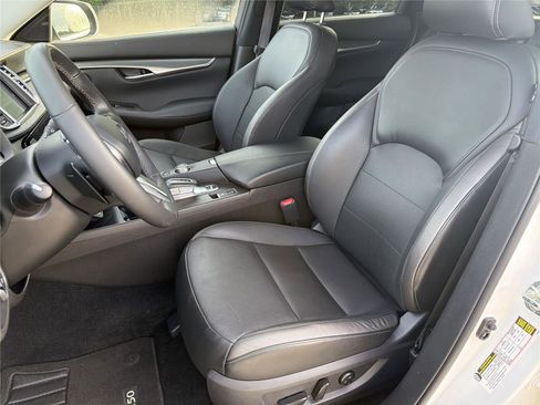 Used 2024 INFINITI QX50 Luxe AWD/4WD image 21