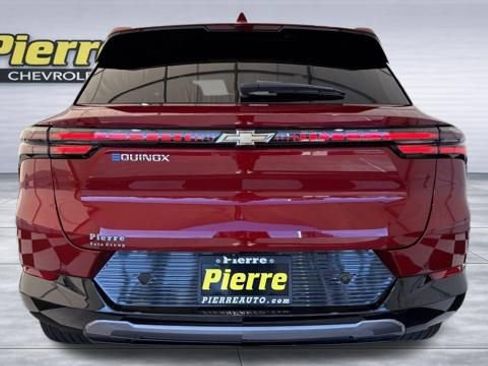 New 2026 Chevrolet Equinox EV LT image 3
