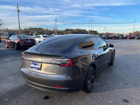 Used 2022 Tesla Model 3 Long Range image 5