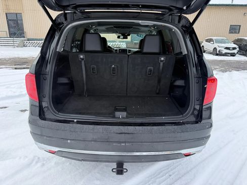 Used 2017 Honda Pilot Elite image 7