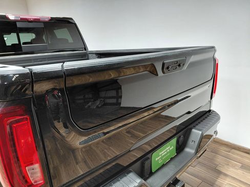 Used 2021 GMC Sierra 2500 Denali w/ Denali Ultimate Package image 42