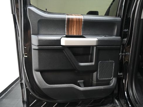 Used 2016 Ford F150 Lariat w/ Equipment Group 502A Luxury AWD/4WD image 41