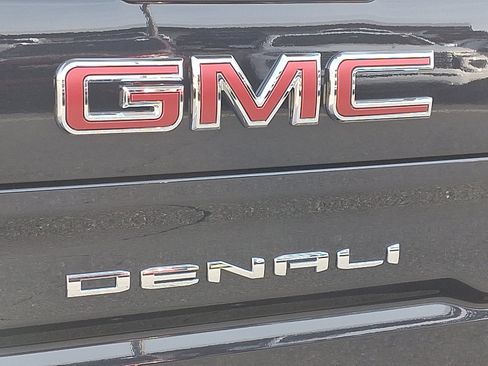 New 2026 GMC Sierra 1500 Denali w/ Technology Package image 12