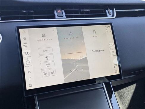 New 2026 Land Rover Range Rover Evoque S AWD/4WD image 12