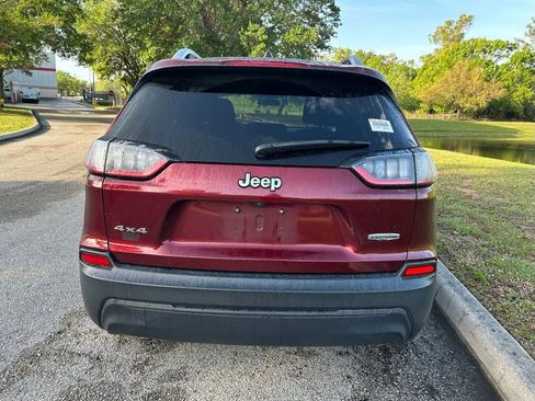 Used 2020 Jeep Cherokee Latitude image 4