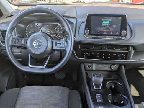 Used 2021 Nissan Rogue S image 26